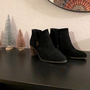 Lucky Brand booties